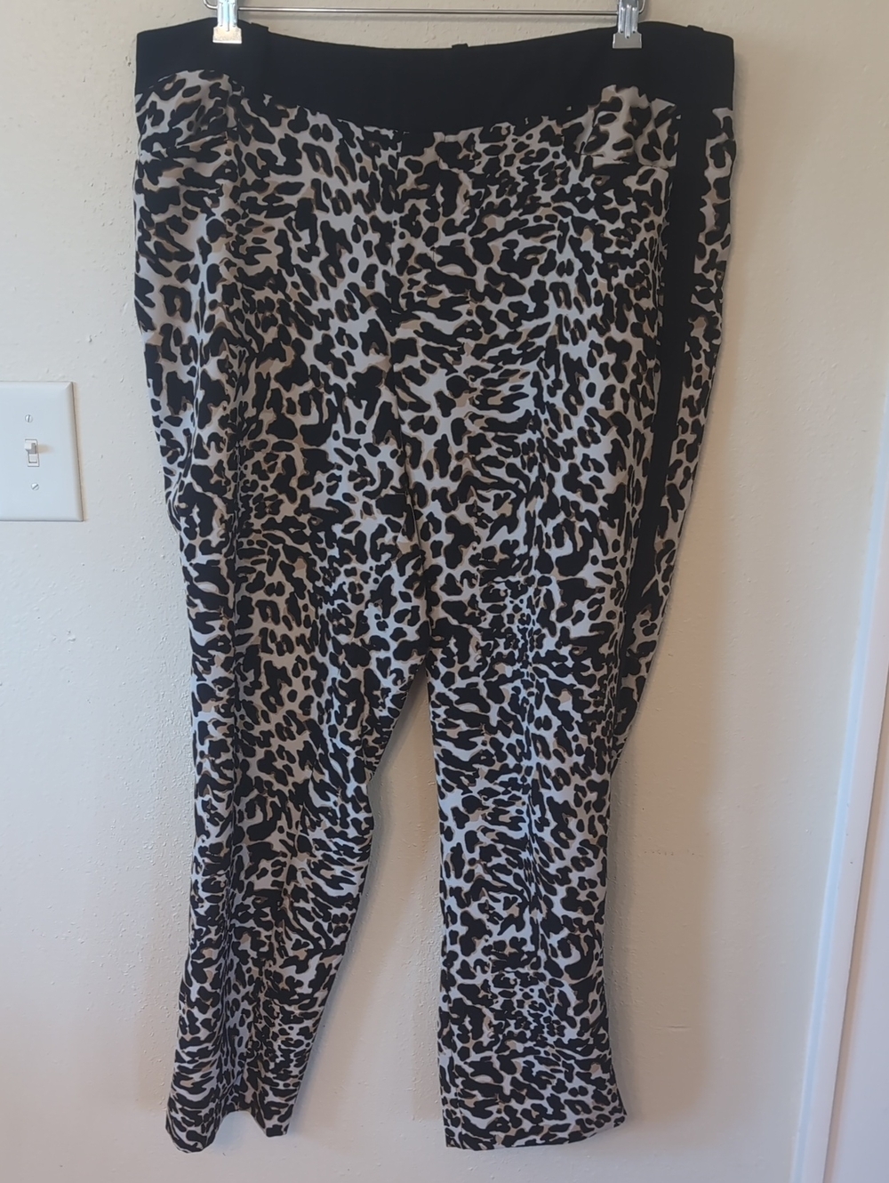 Eloquii Black & White Leopard Print Pants 16